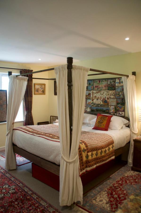 보드민 The Old Deer House B&B 외부 사진